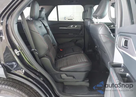 2025 Ford Explorer St-Line from USA, damaged, VIN 1FMUK7KH7SGC05618